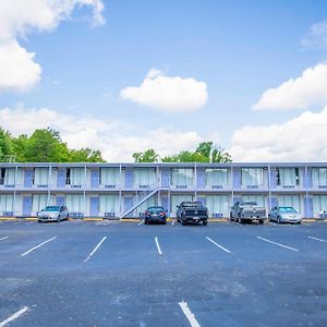 Oyo Inn Kernersville